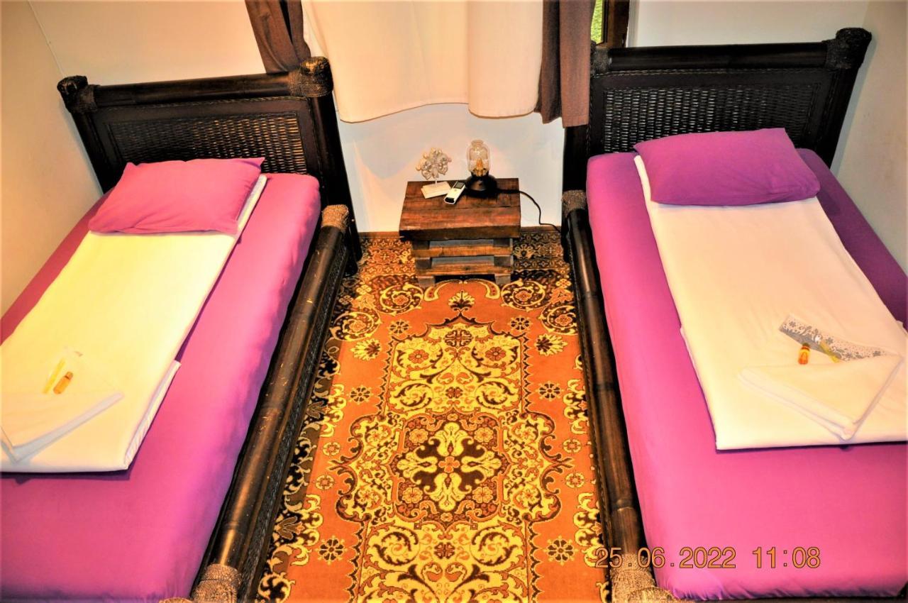Social Guest House София Экстерьер фото